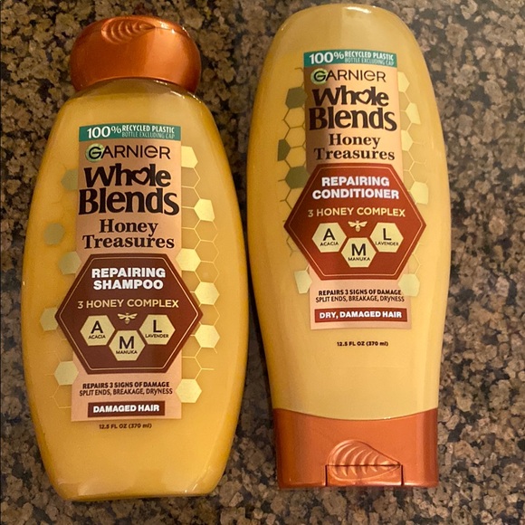 Garnier Whole Blends Honey Treasures Shampoo and Conditioner Set - Picture 1 of 1
